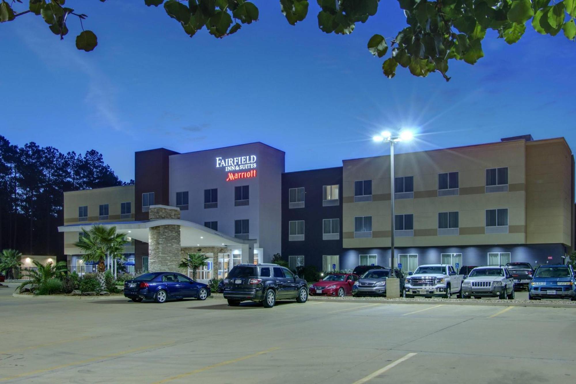 Fairfield Inn And Suites By Marriott Natchitoches Exterior foto